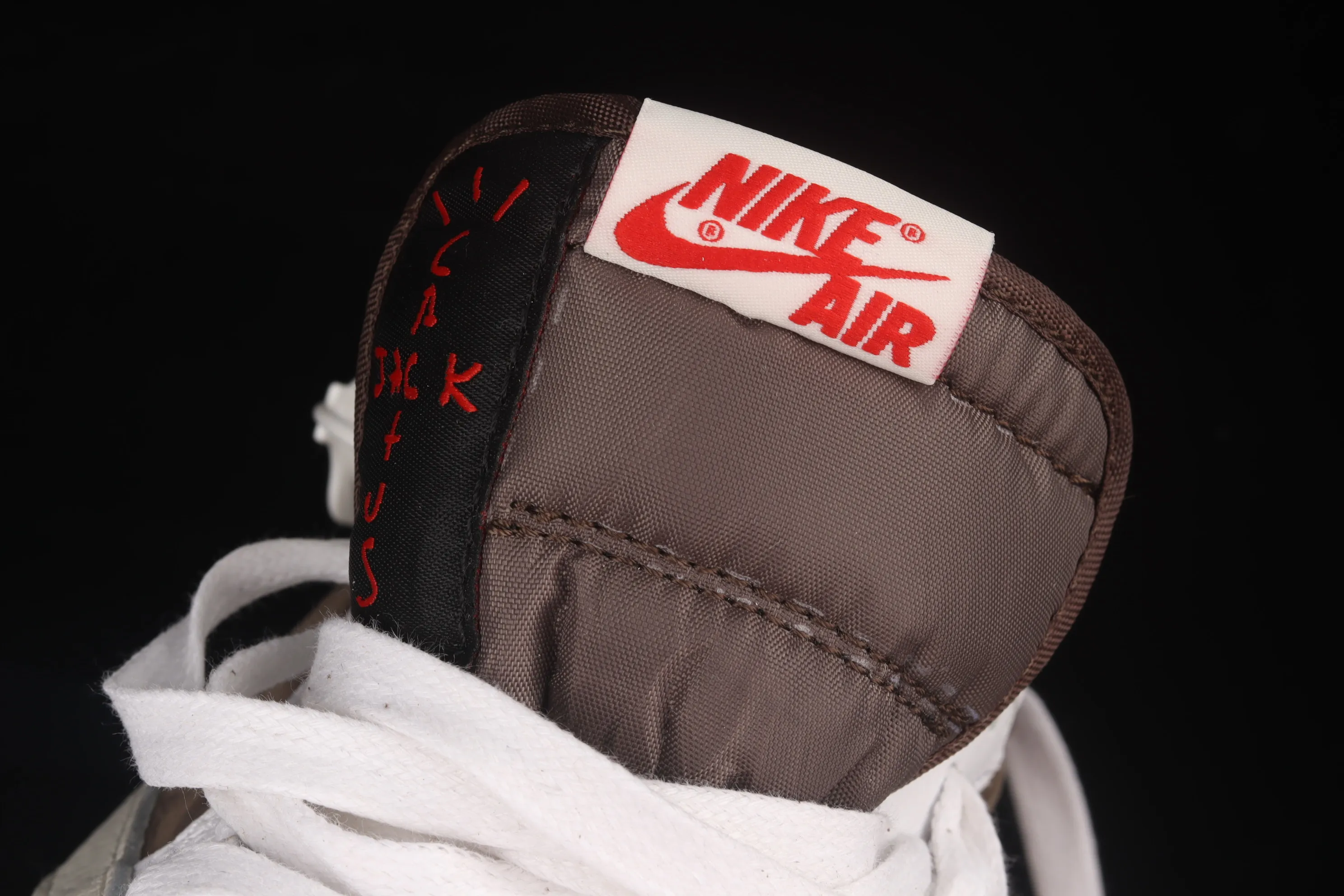 All Categories Air Jordan Jordan Series Basketball Shoes Air Jordan 1 Low Travis Scott x Air Jordan 1 Low OG AJ1 Joe 1 Overhook White Brown Suede Low-top Basketball Shoes DM2508-586